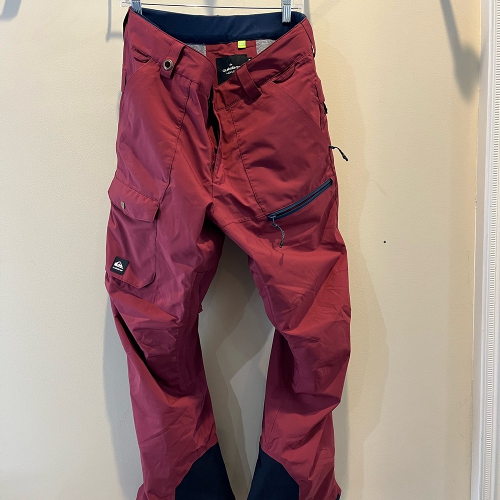 Quicksilver Ski/Snowboard Pants